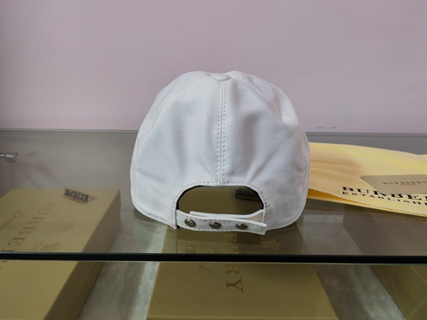 ブランド帽子側面デザイン